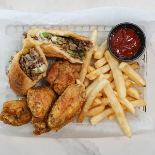 Philly Steak + 5pcs Wing Combo